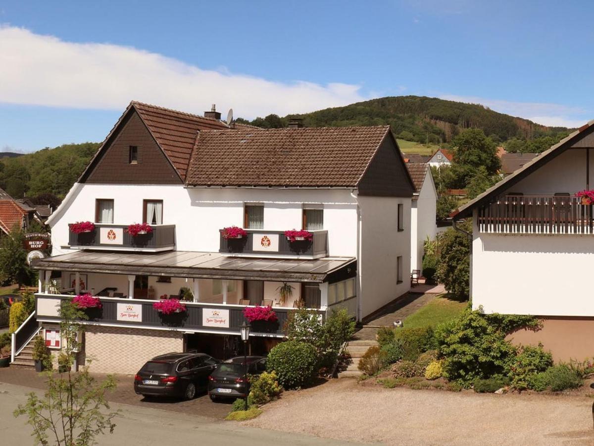 Gasthof "Zum Burghof" Medebach Dış mekan fotoğraf
